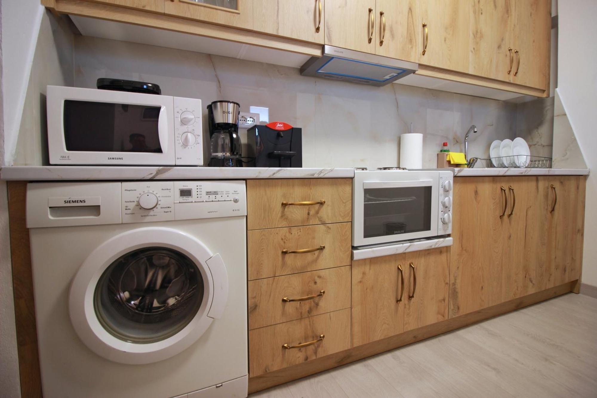 Emblematic House Apartment 4 Gjirokaster Bagian luar foto