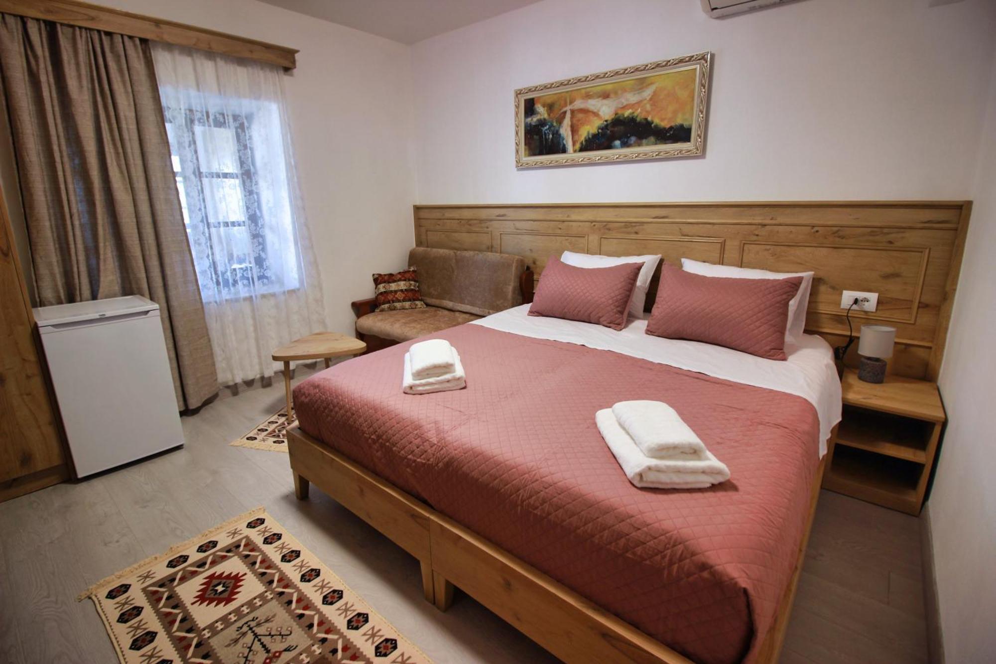 Emblematic House Apartment 4 Gjirokaster Bagian luar foto
